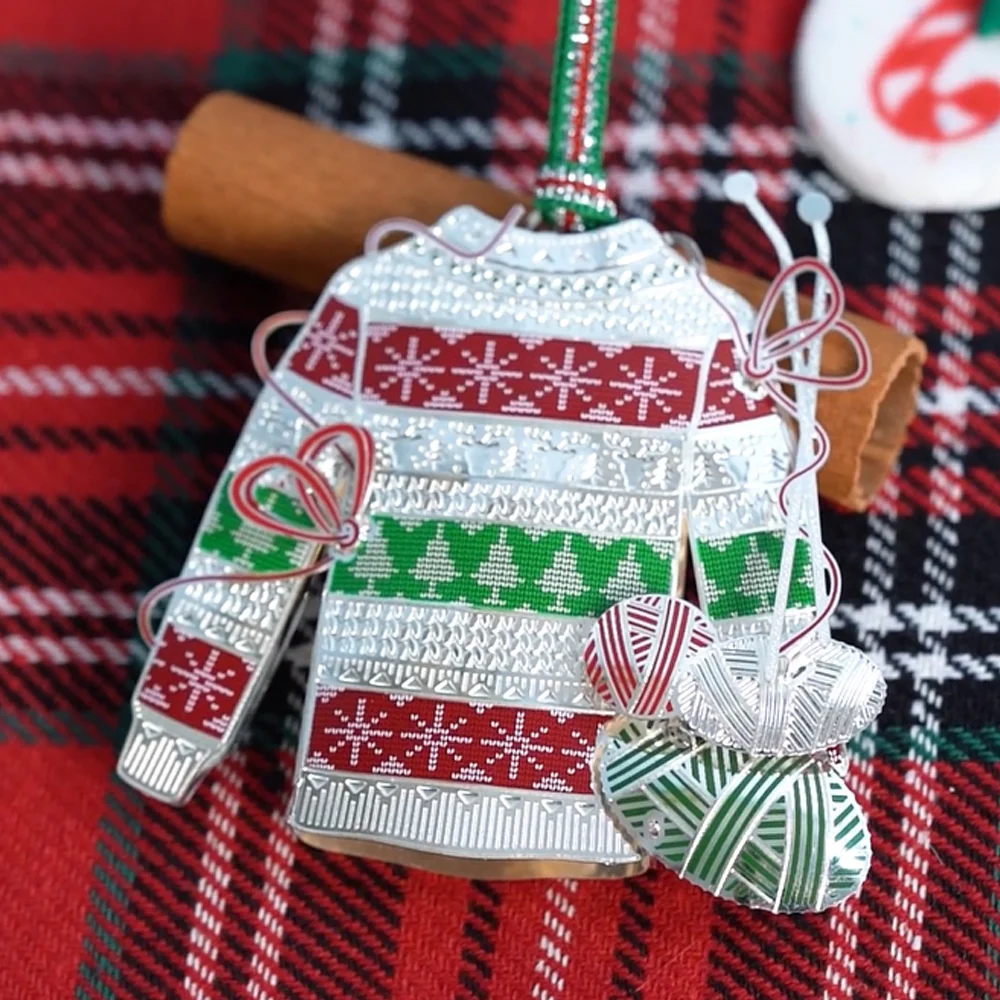 Christmas Sweater Tree Decoration - Image 3