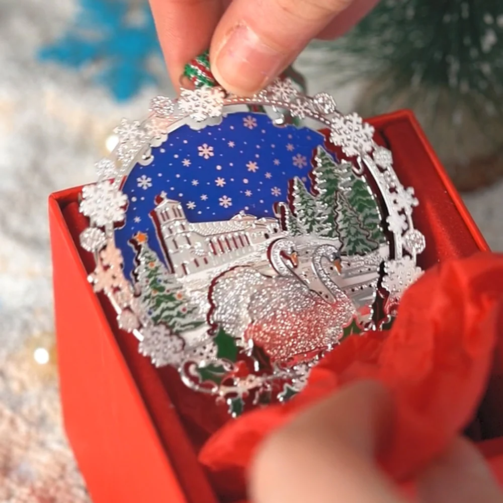 Swan Christmas Tree Decoration - Image 2